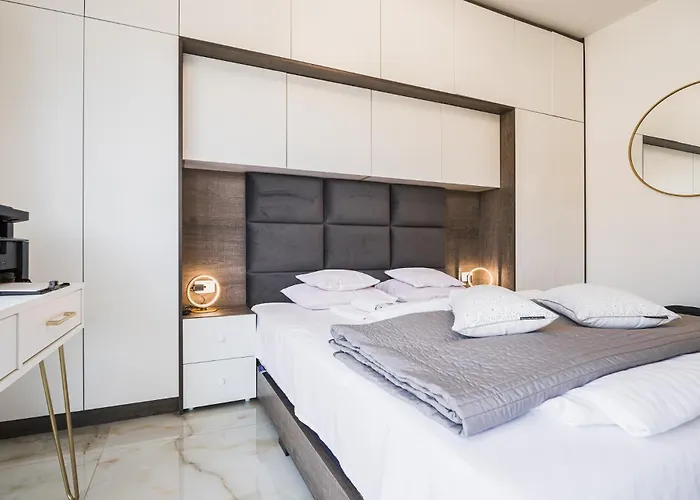 Terraces Exclusive *