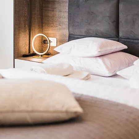 Terraces Exclusive *