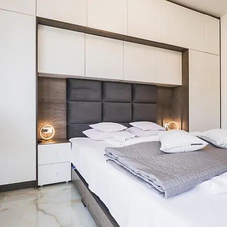 Terraces Exclusive *